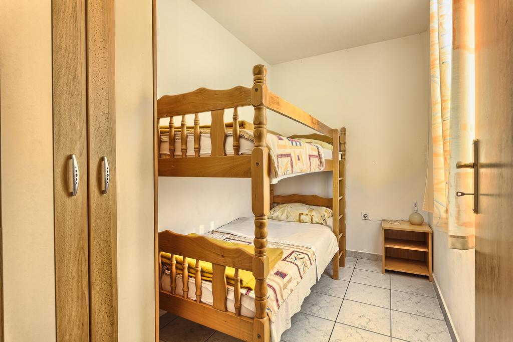 Apartments & Bungalows Ivanovic Kaštela Екстериор снимка