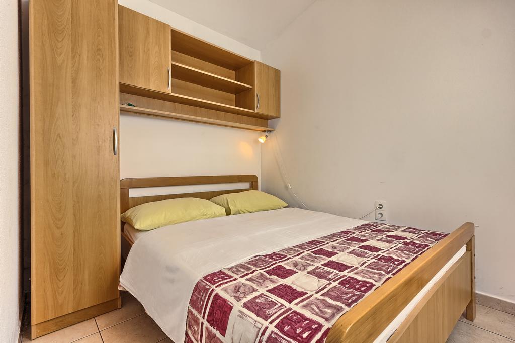 Apartments & Bungalows Ivanovic Kaštela Екстериор снимка