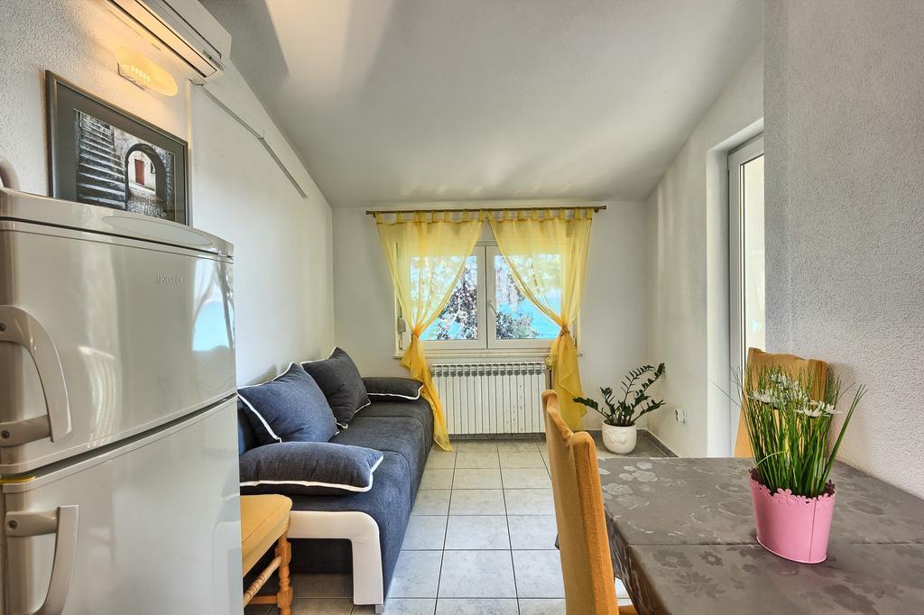 Apartments & Bungalows Ivanovic Kaštela Екстериор снимка